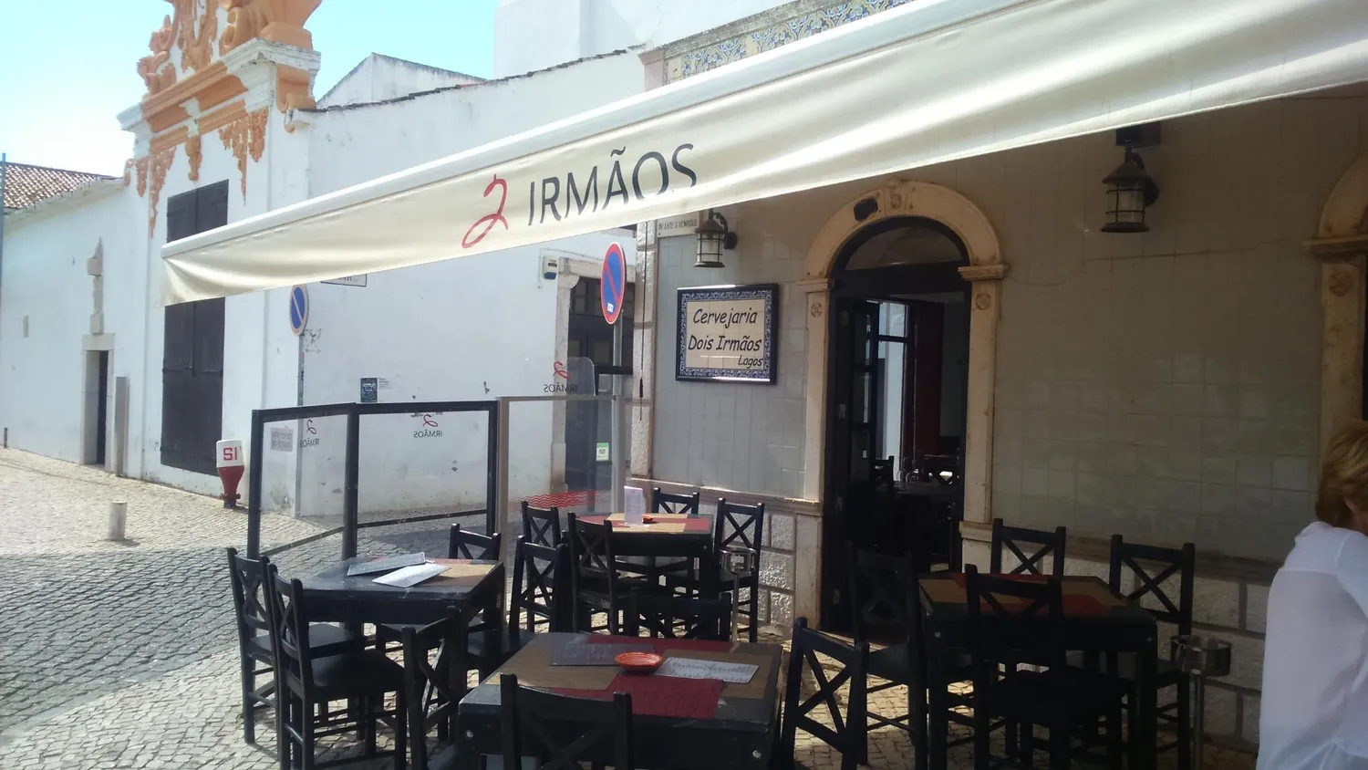 2 Irmãos restaurant Lagos