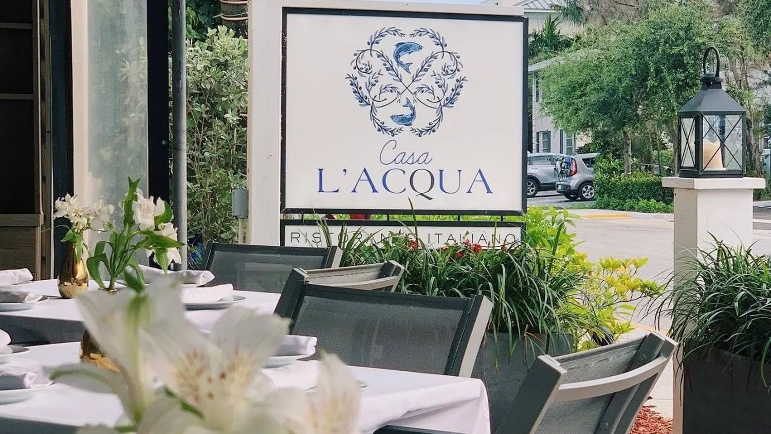 Acqua restaurant Palm Beach