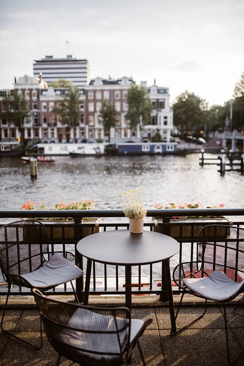 amstel restaurant amsterdam