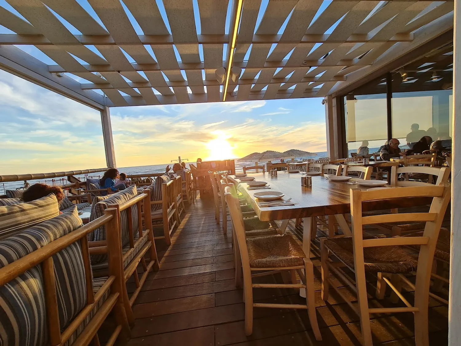 Beach Club restaurant Haifa