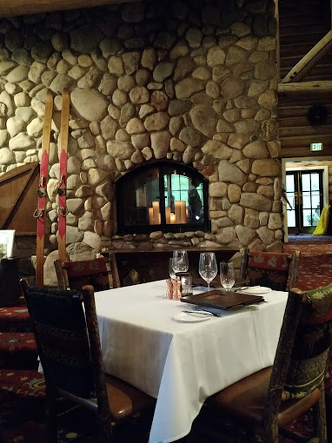 Beano's Cabin restaurant Aspen