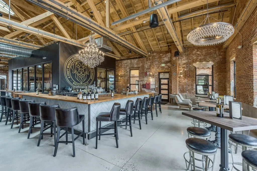 Reservation at BIGSBY'S FOLLY CRAFT WINERY Denver KEYS