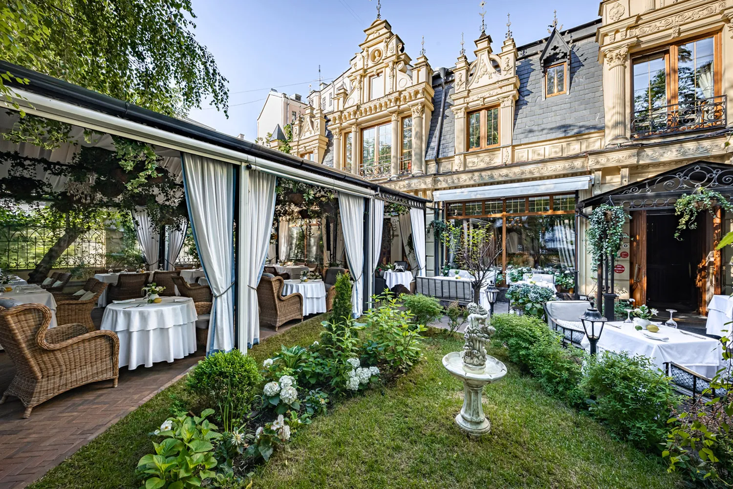 Butler restaurant Moscow