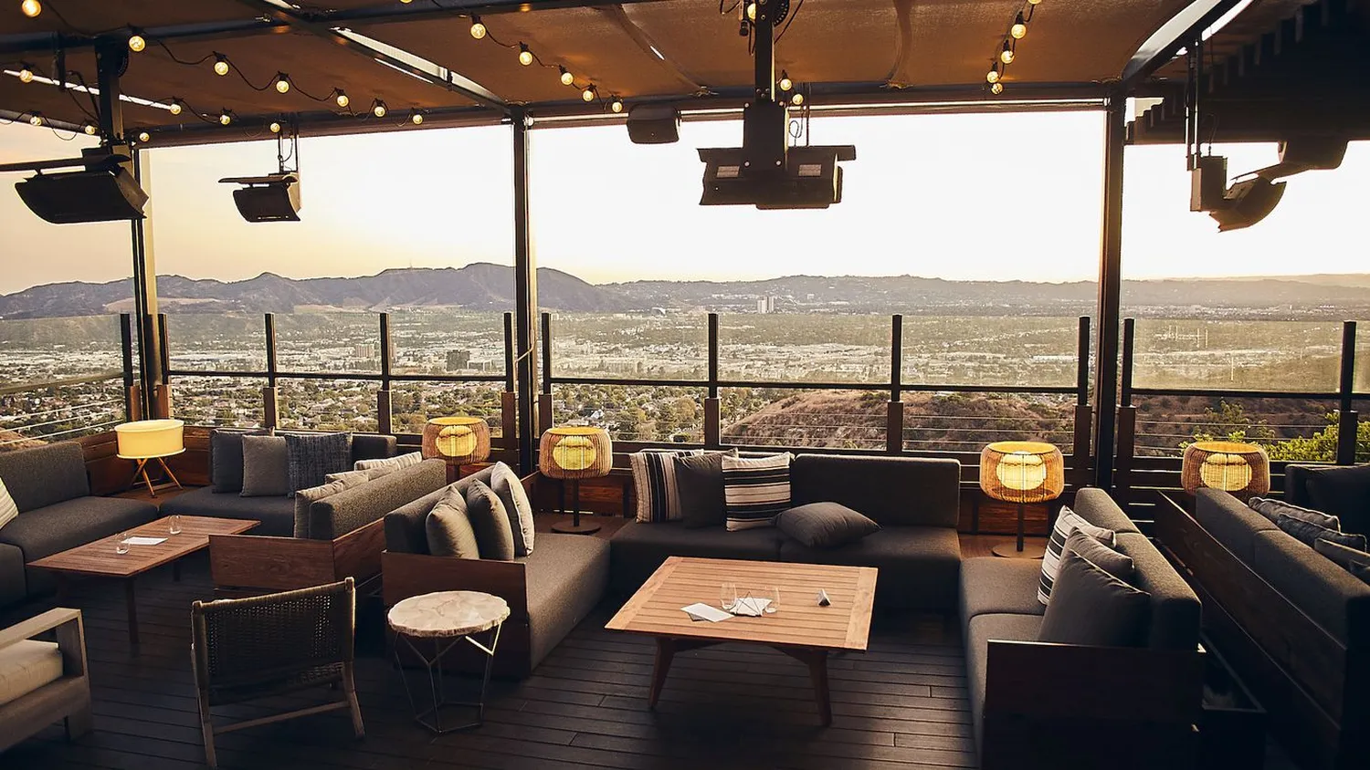 CATCH LA Restaurant Burbank