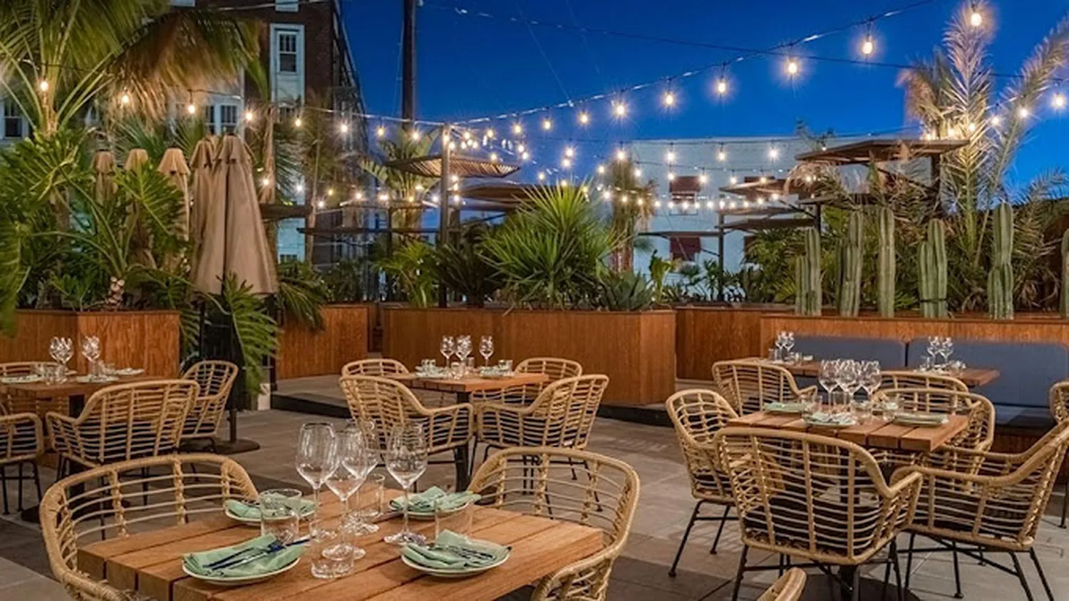 CATCH LA Restaurant Burbank