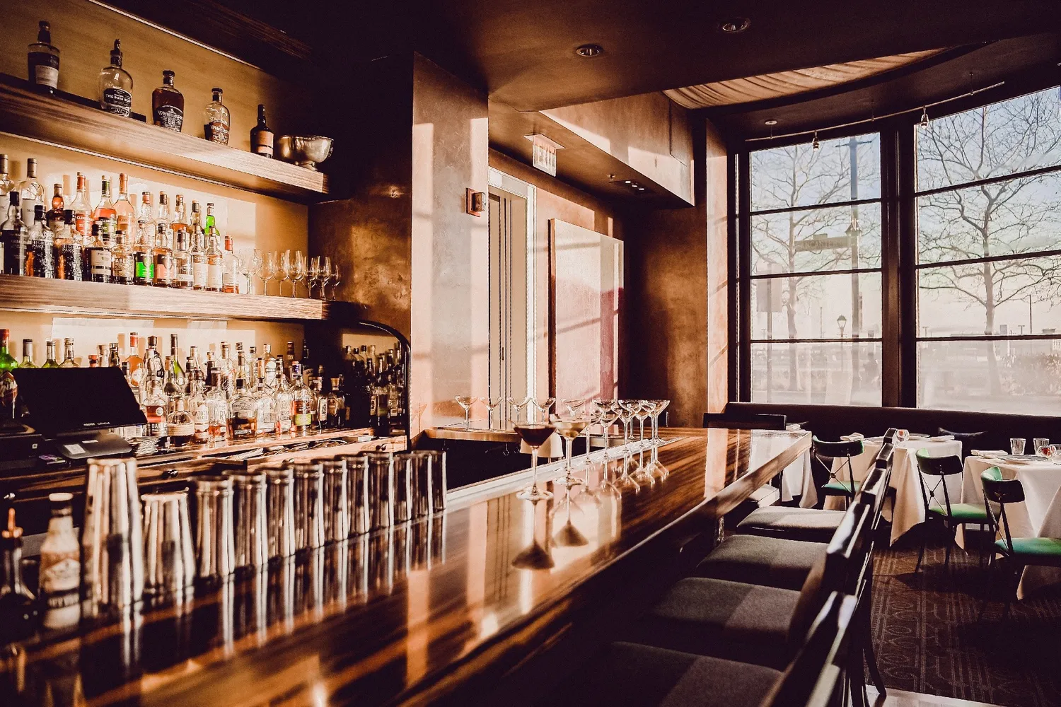 CHARLESTON Restaurant Baltimore