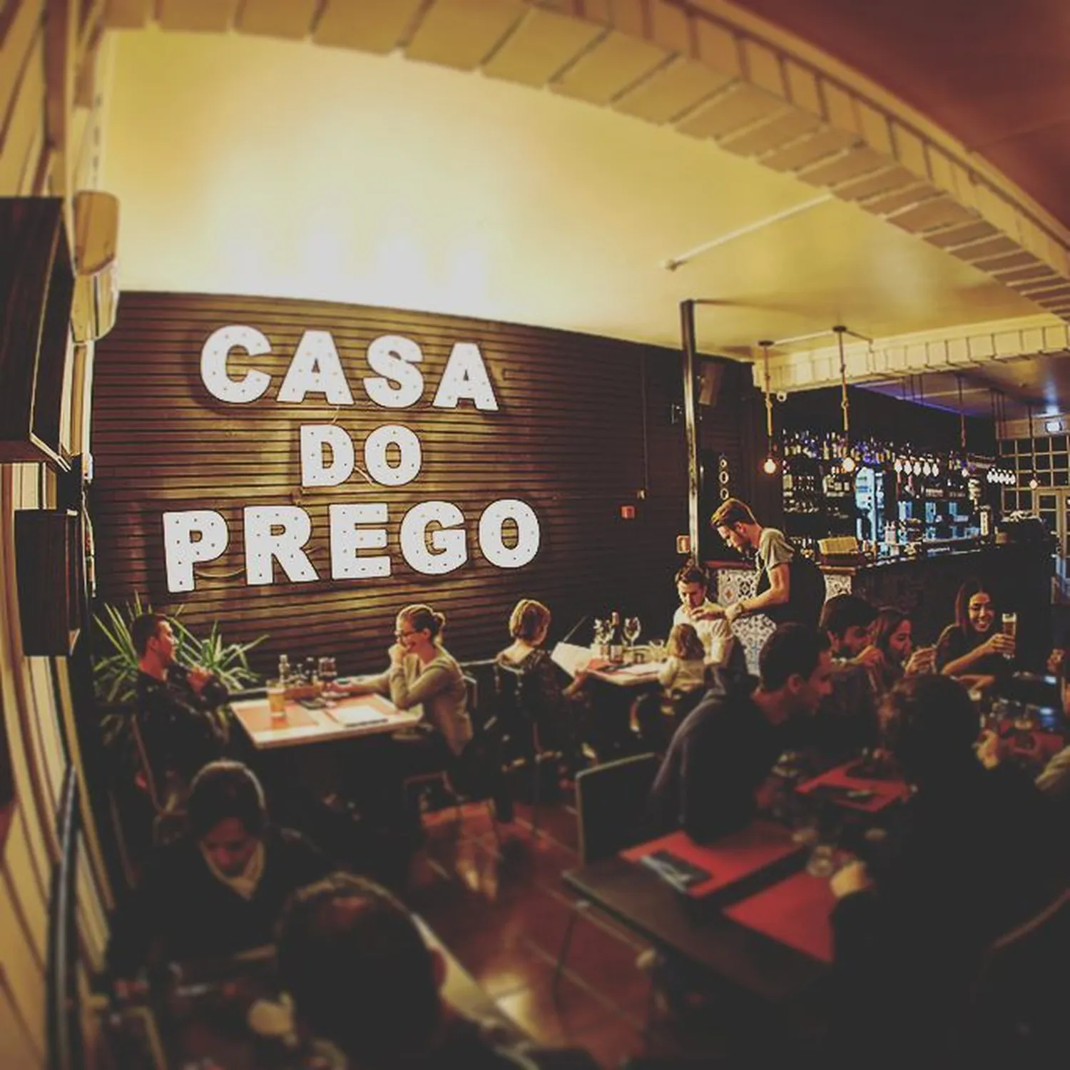 Casa do Prego restaurant Lagos