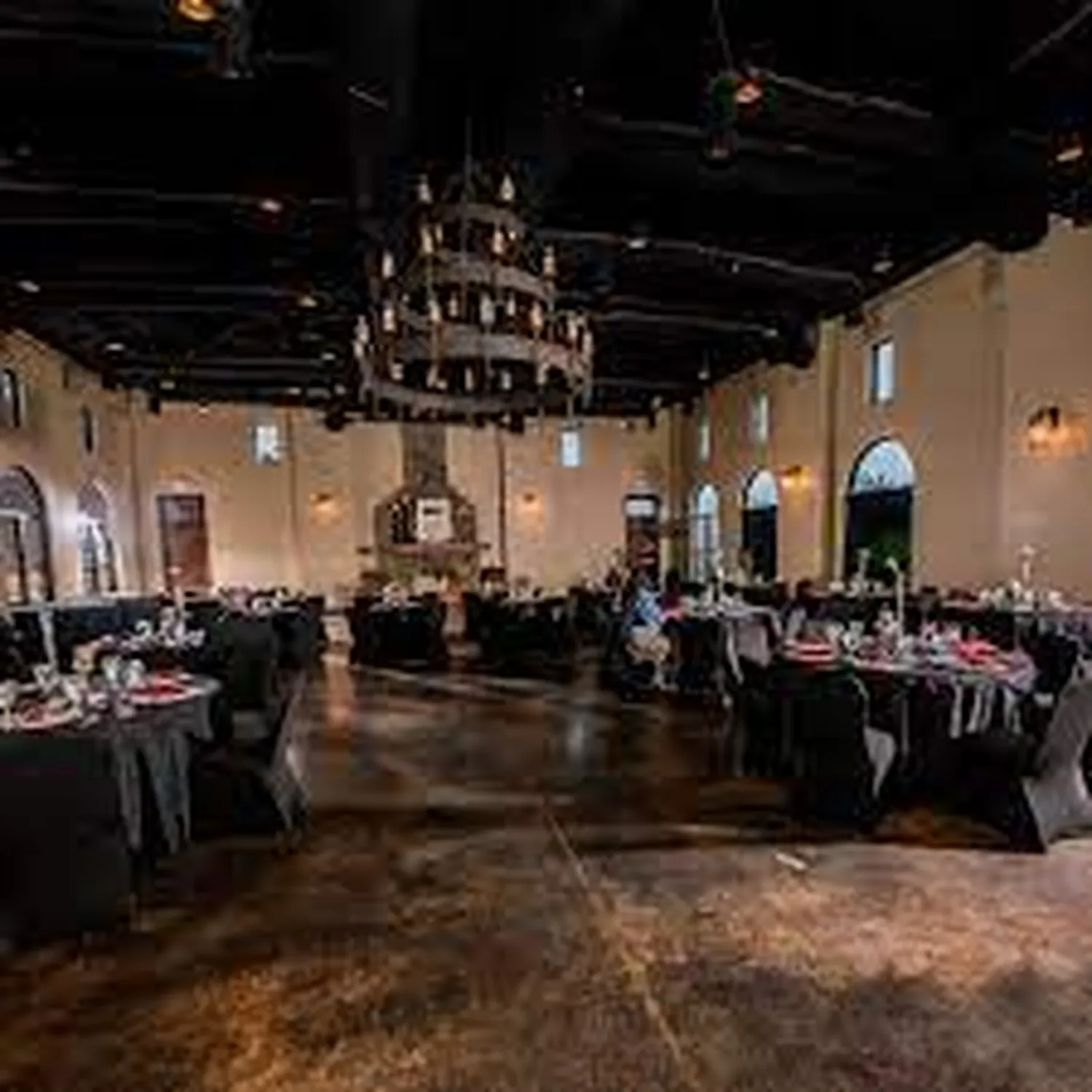 Castle Falls restaurant Oklahoma City