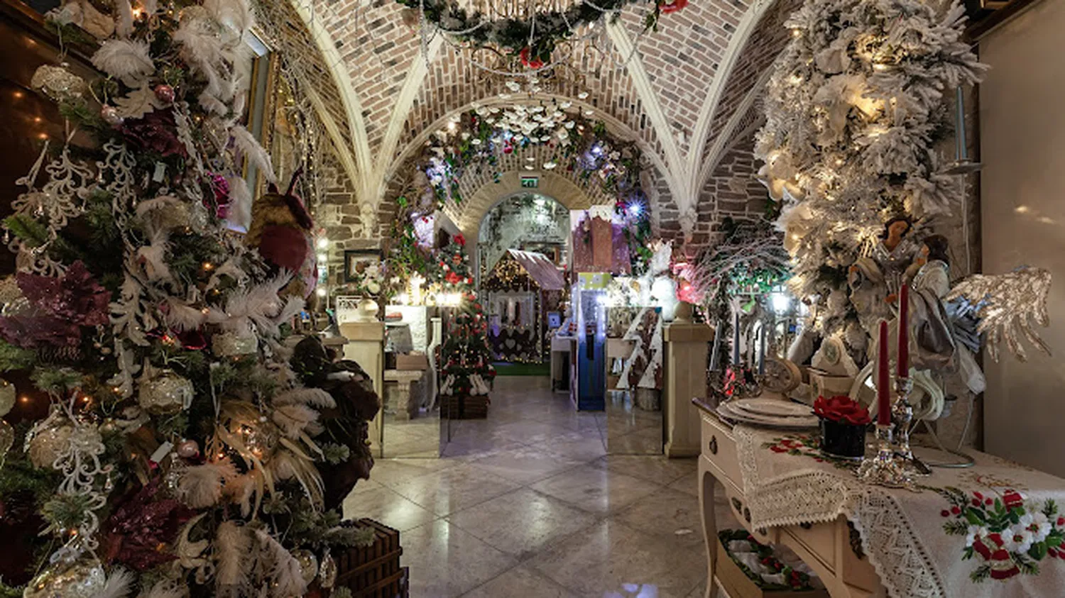 Chateau De Fleurs Restaurant Moscow