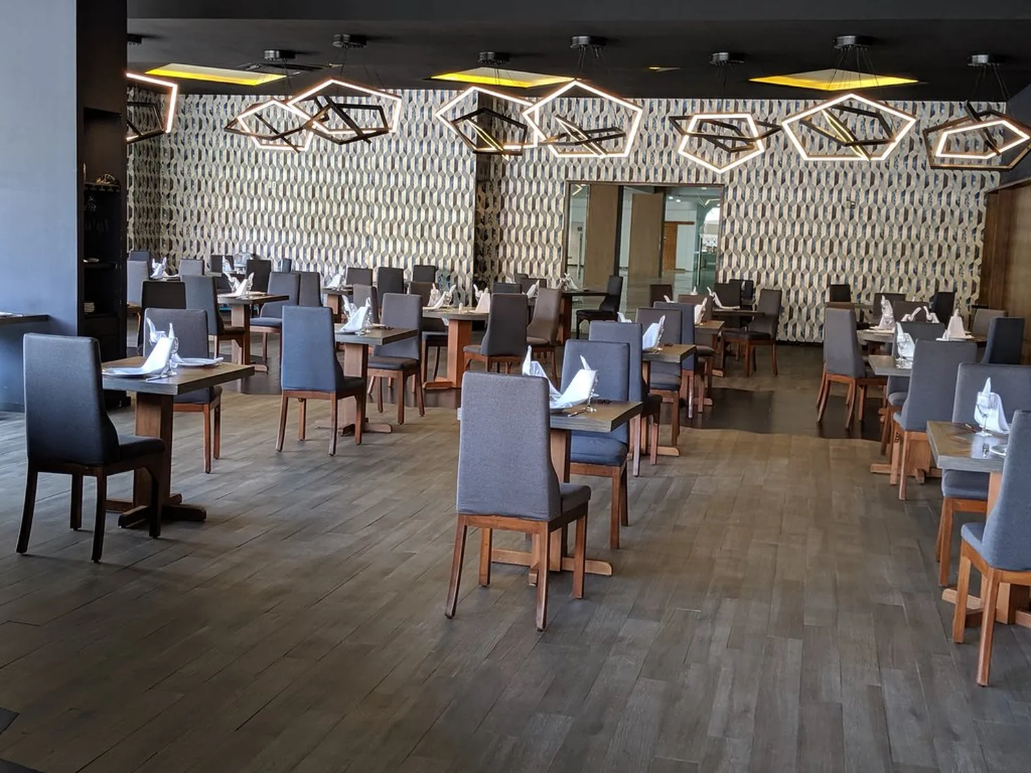 EMBER KOSHER Restaurant Cancun