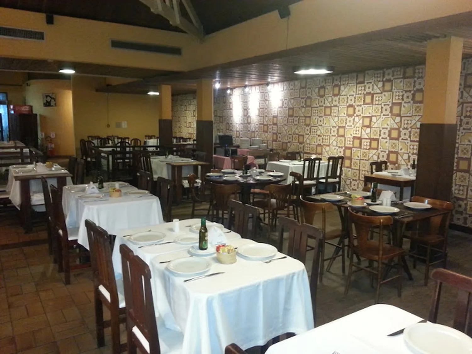 Famiglia Restaurant Natal