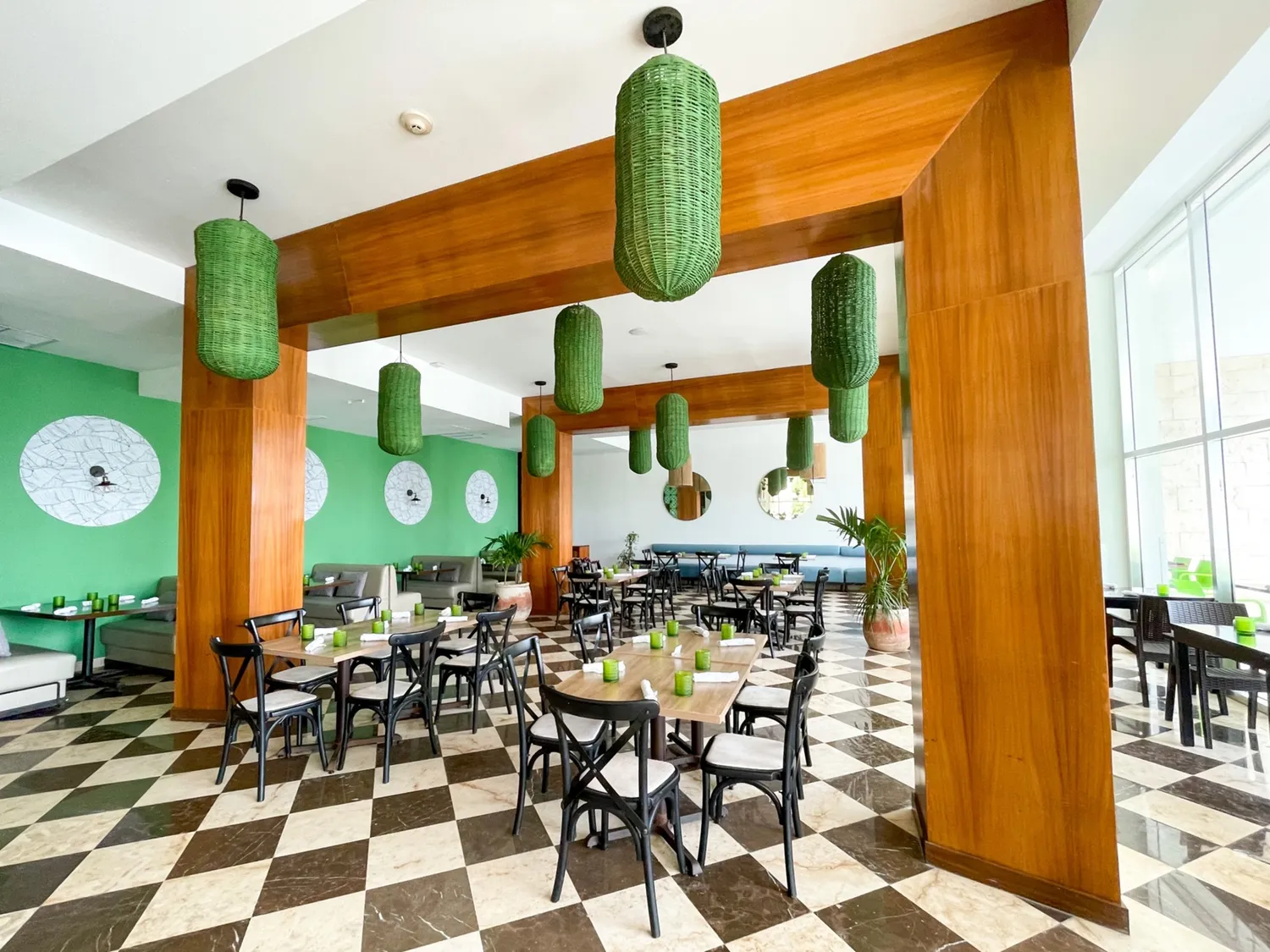 Fives restaurant Playa Del Carmen