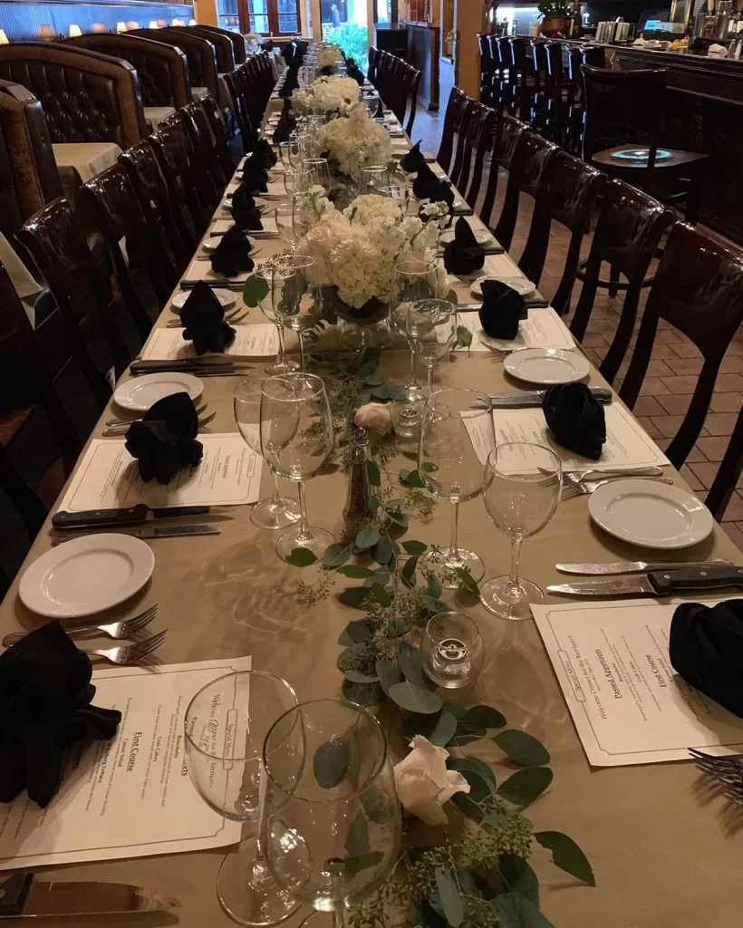 Reservation at HOLDREN'S Santa Barbara KEYS