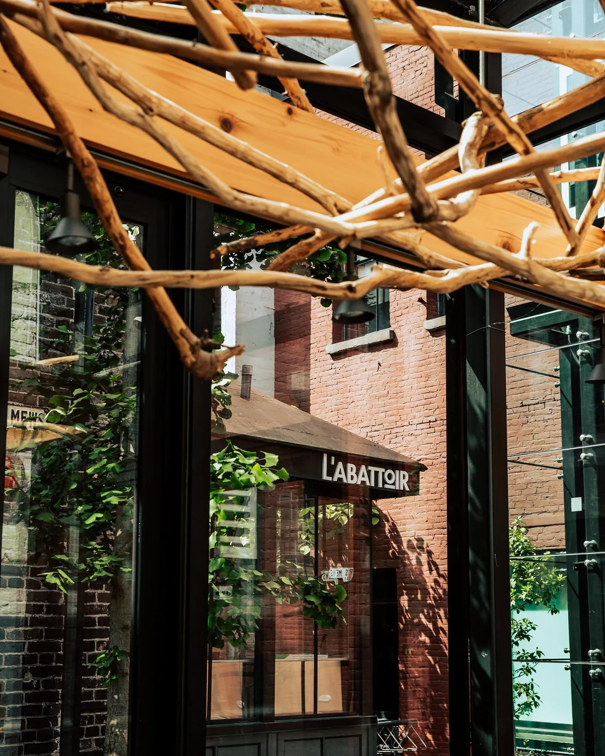 L'Abattoir restaurant Vancouver