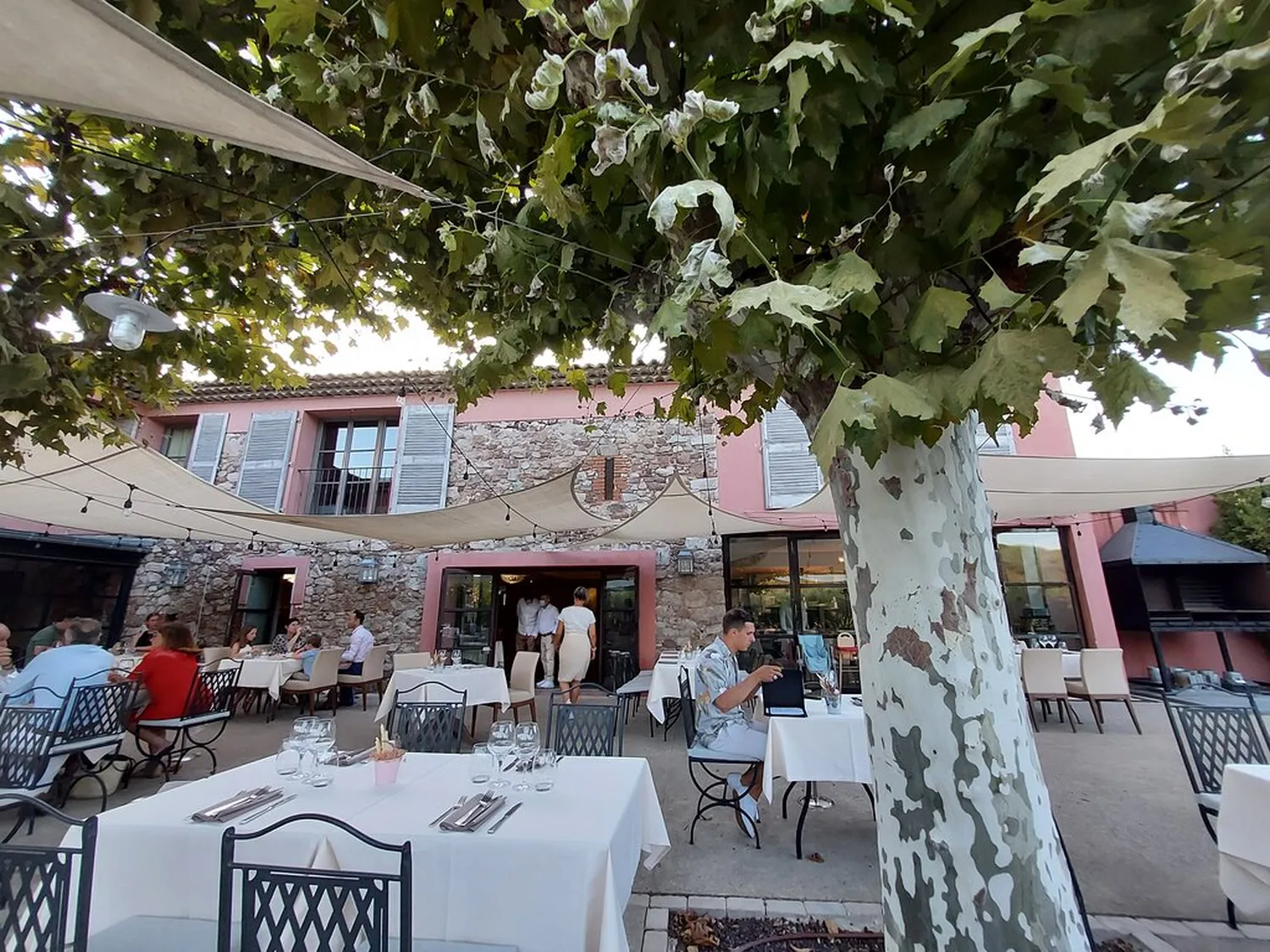 La Bastide du Clos des Roses Restaurant Saint Rafaël