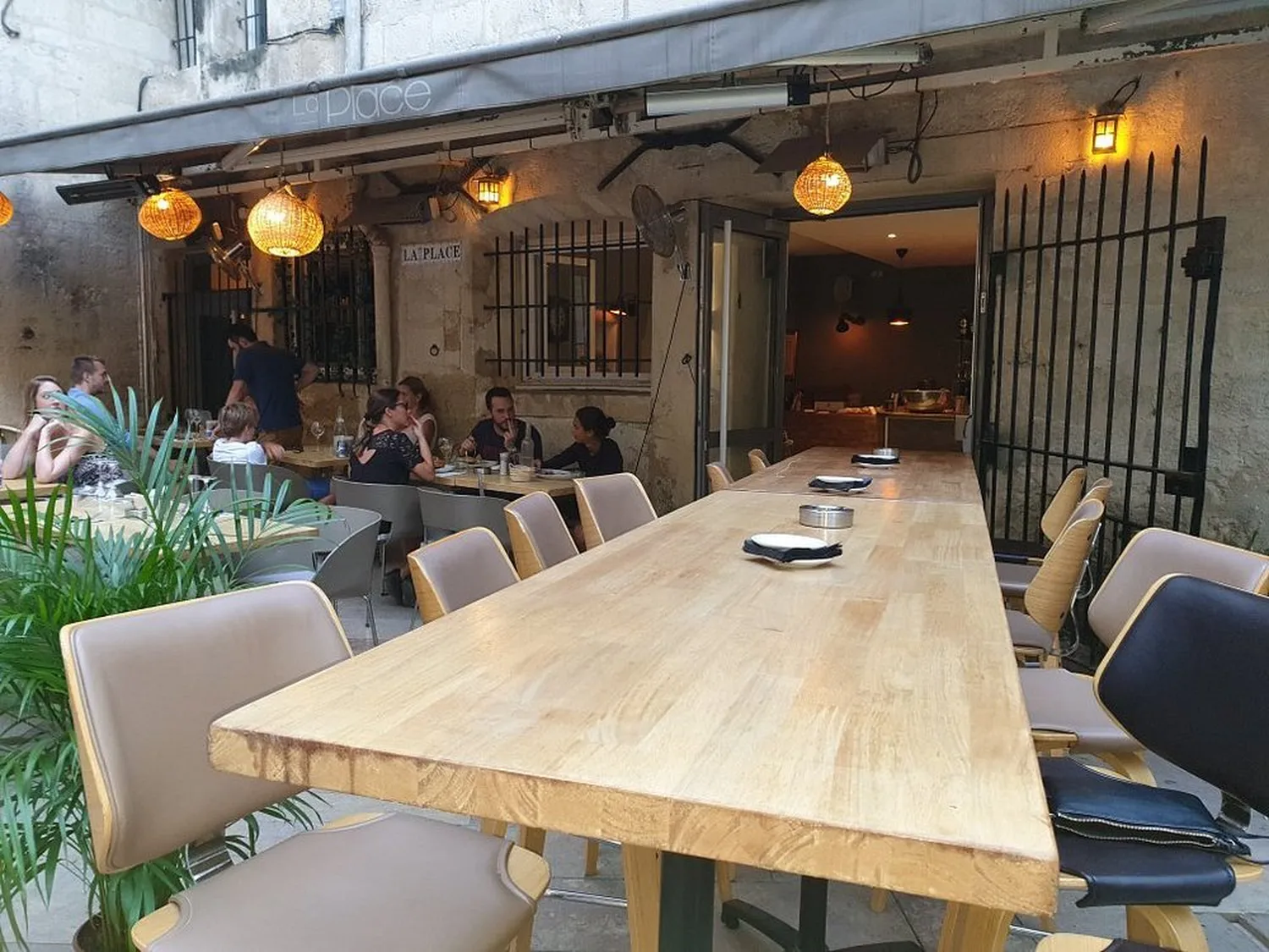 La Place restaurant Montpellier