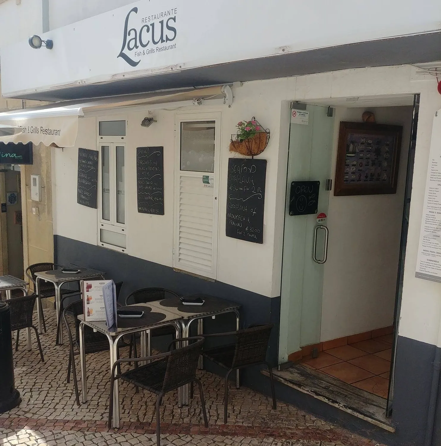 Lacus restaurant Lagos