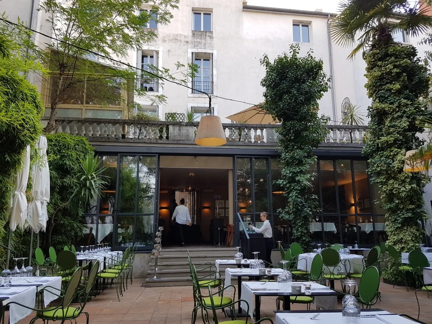 Reservation at LE PETIT JARDIN restaurant - Montpellier | KEYS