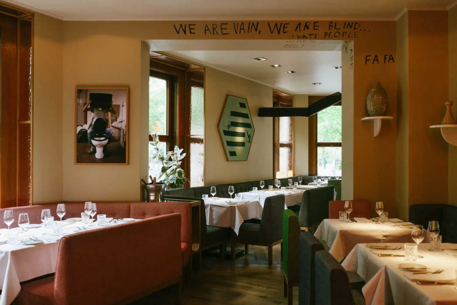 Le Petit Royal restaurant Berlin