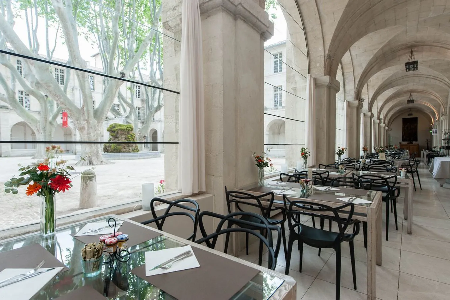 Le saint louis Restaurant Avignon