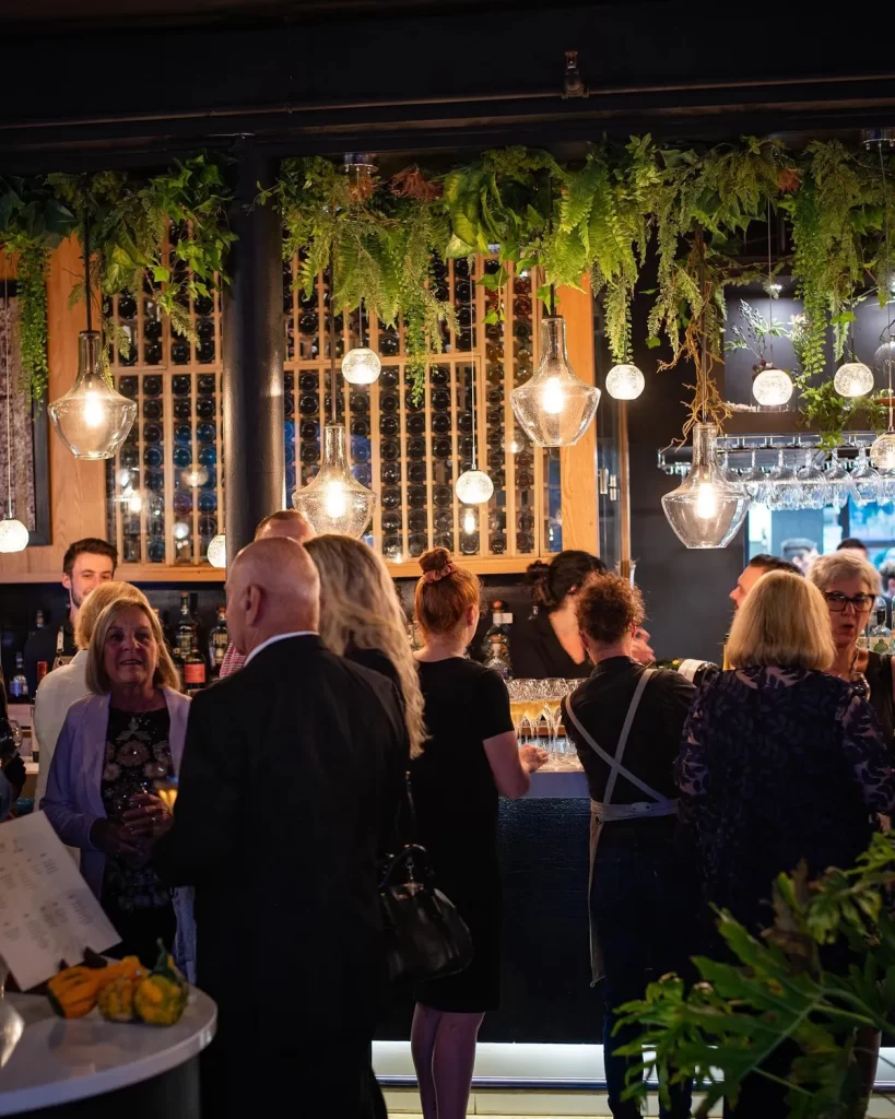 Reservation at LÉGENDE restaurant Québec City KEYS