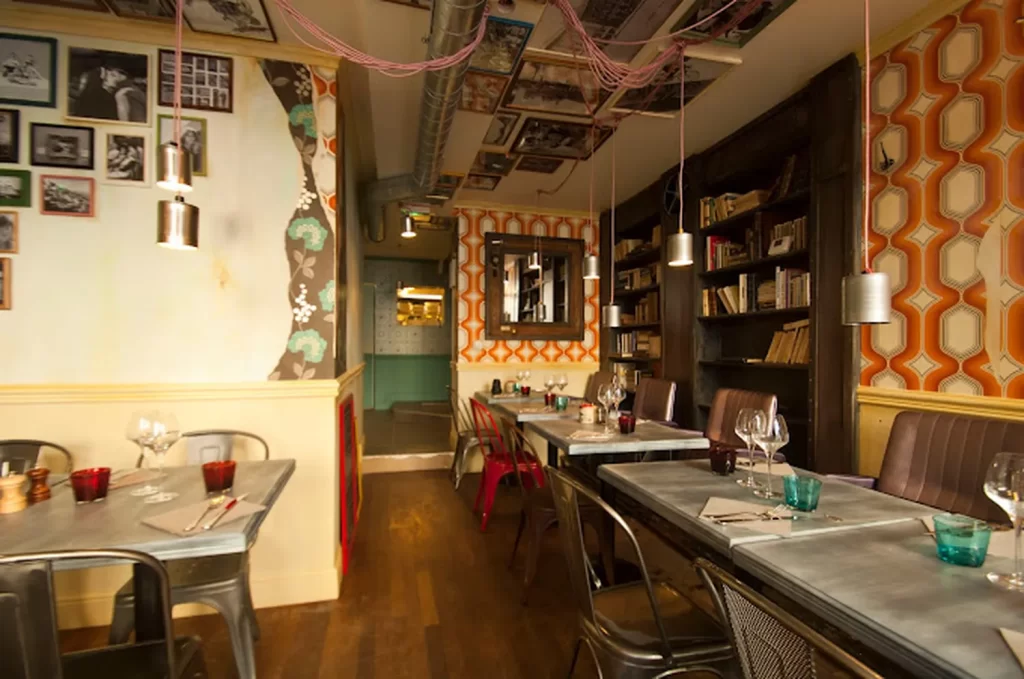 Reservation at LES CORNICHONS restaurant Reims KEYS