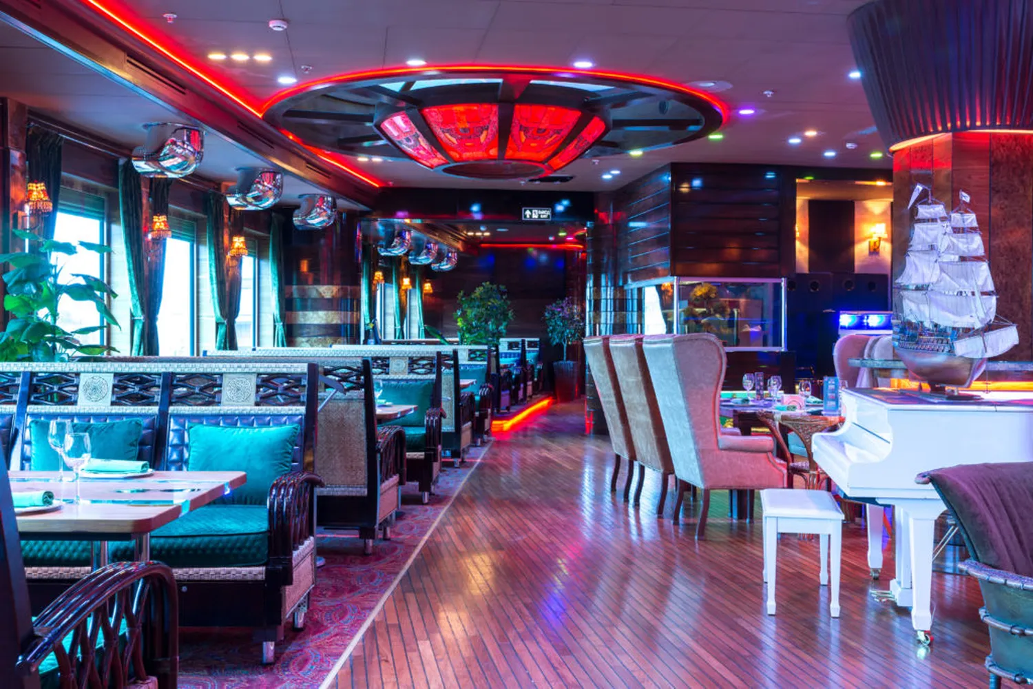 Lodka Restaurant Moscow