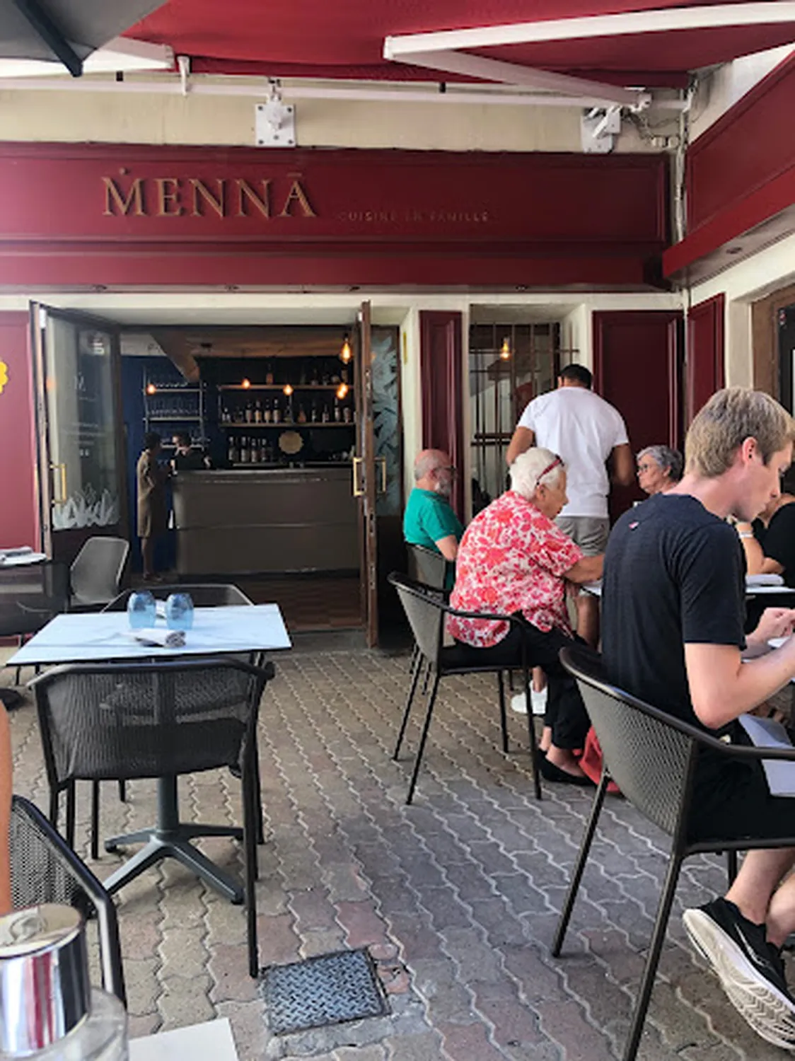 Menna Restaurant Nîmes