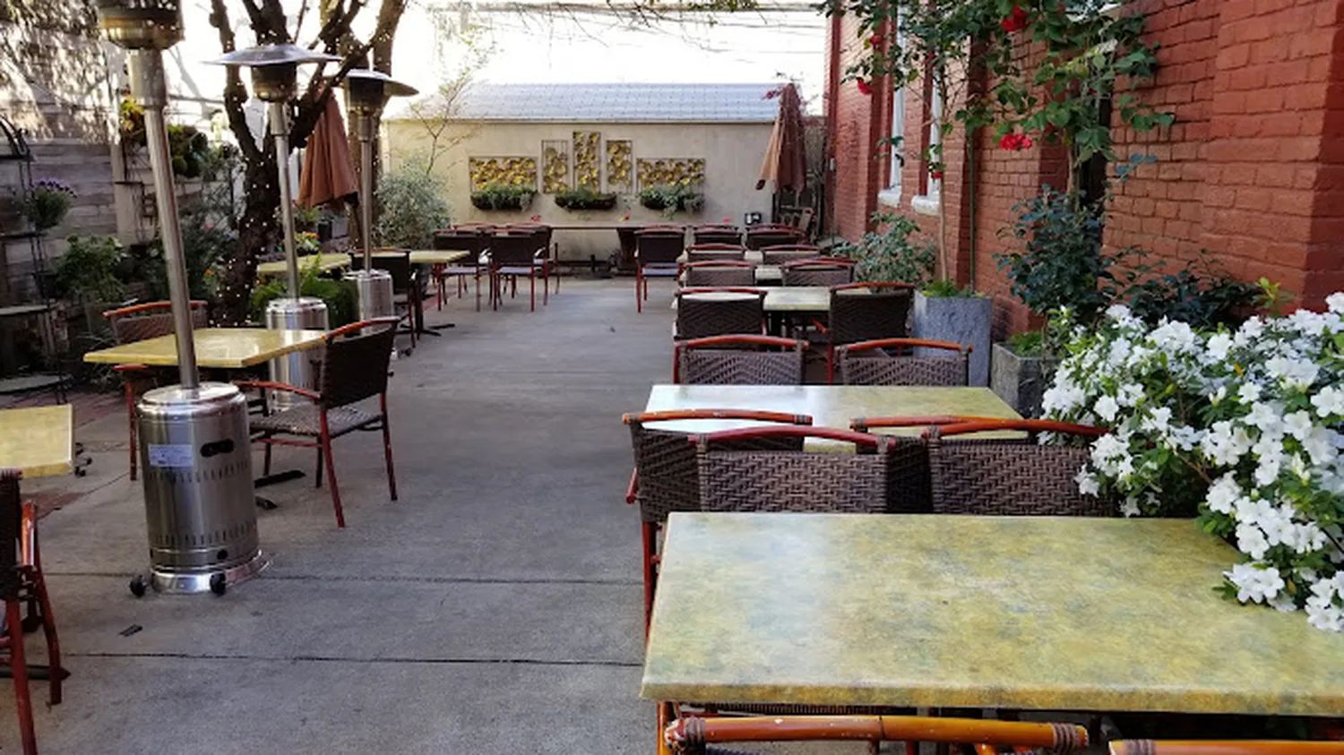 Mulvaney's restaurant Sacramento