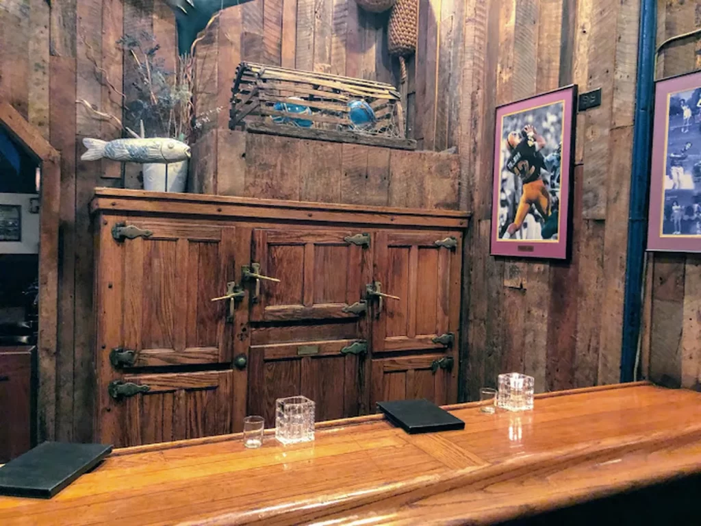 Reservation at SALT CELLAR restaurant Scottsdale KEYS