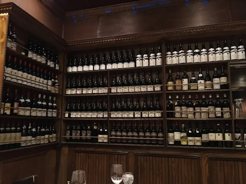 Reservation at SPARKS restaurant NYC KEYS