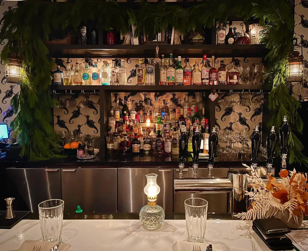 Reservation at SUPPLY restaurant Ottawa KEYS