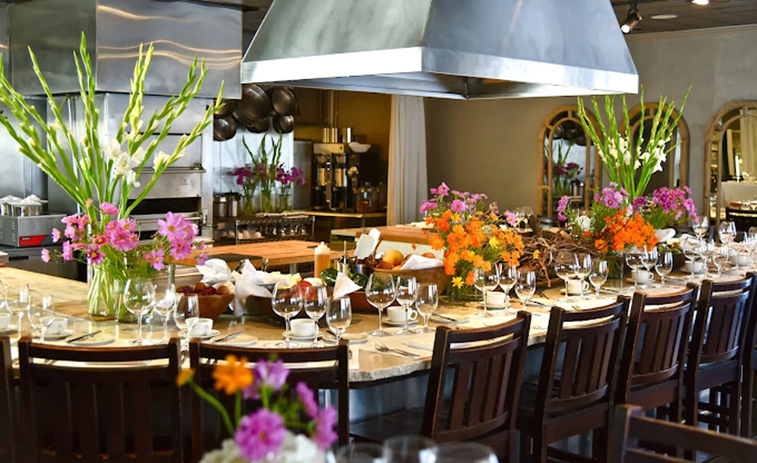 Reservation At THE KITCHEN Restaurant Sacramento KEYS   The Kitchen Restaurant Sacramento Theworldkeys 9.webp