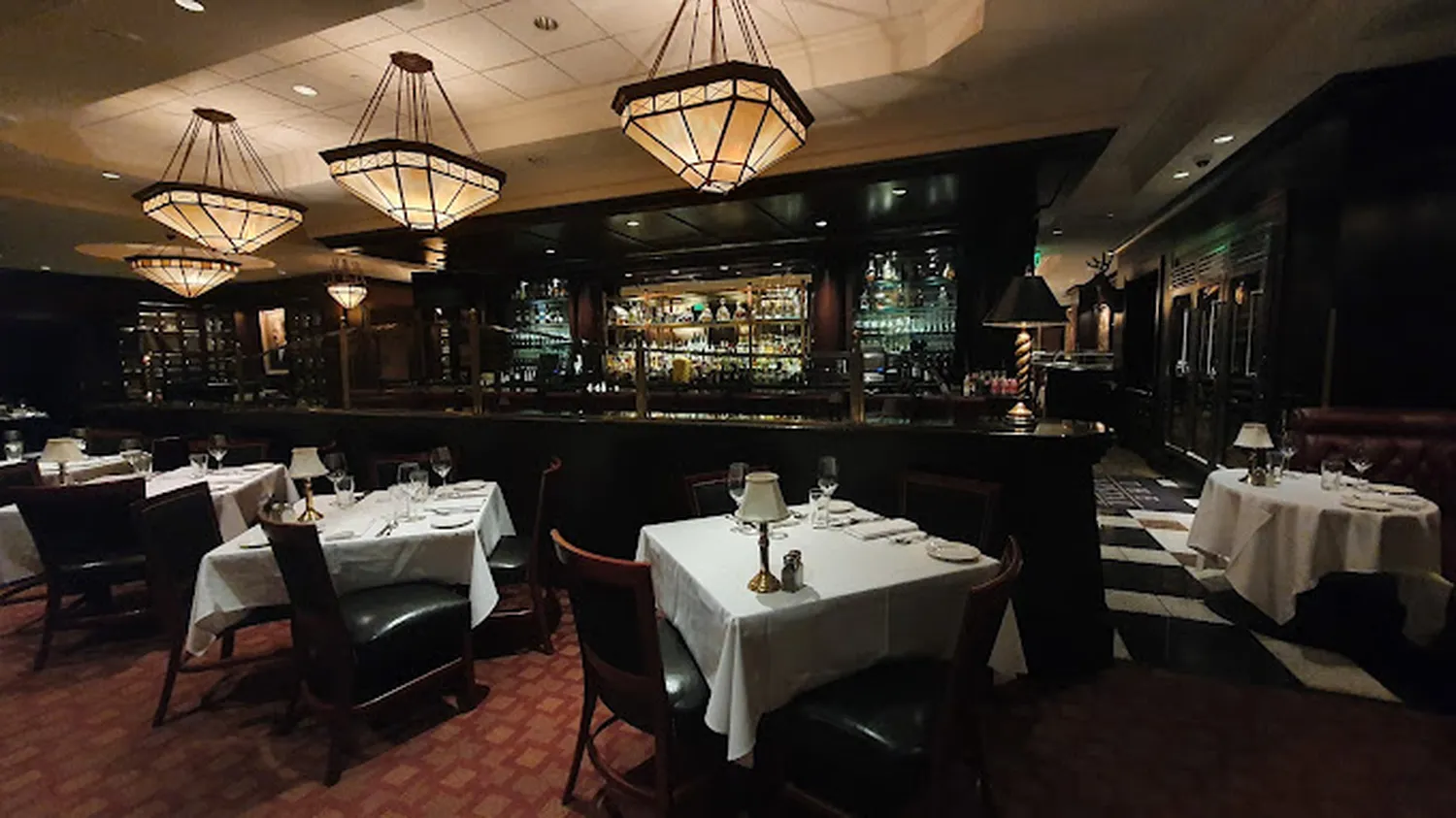 The capital grille restaurant Boca Raton