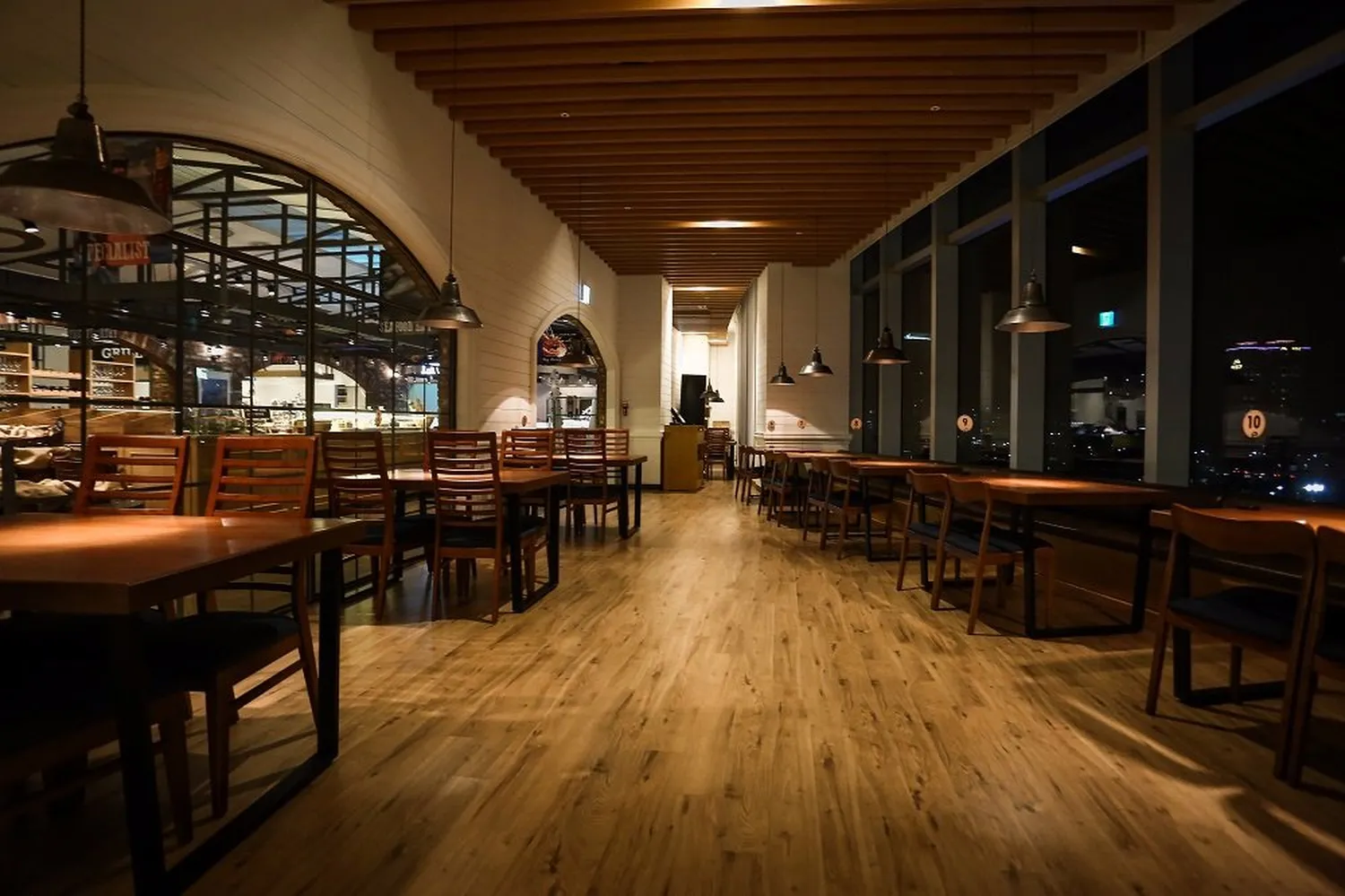 Viking's Wharf restaurant Seoul