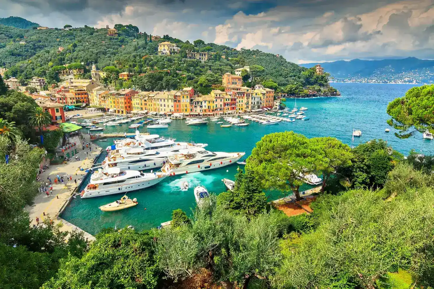 portofino-Italy-theworldkeys