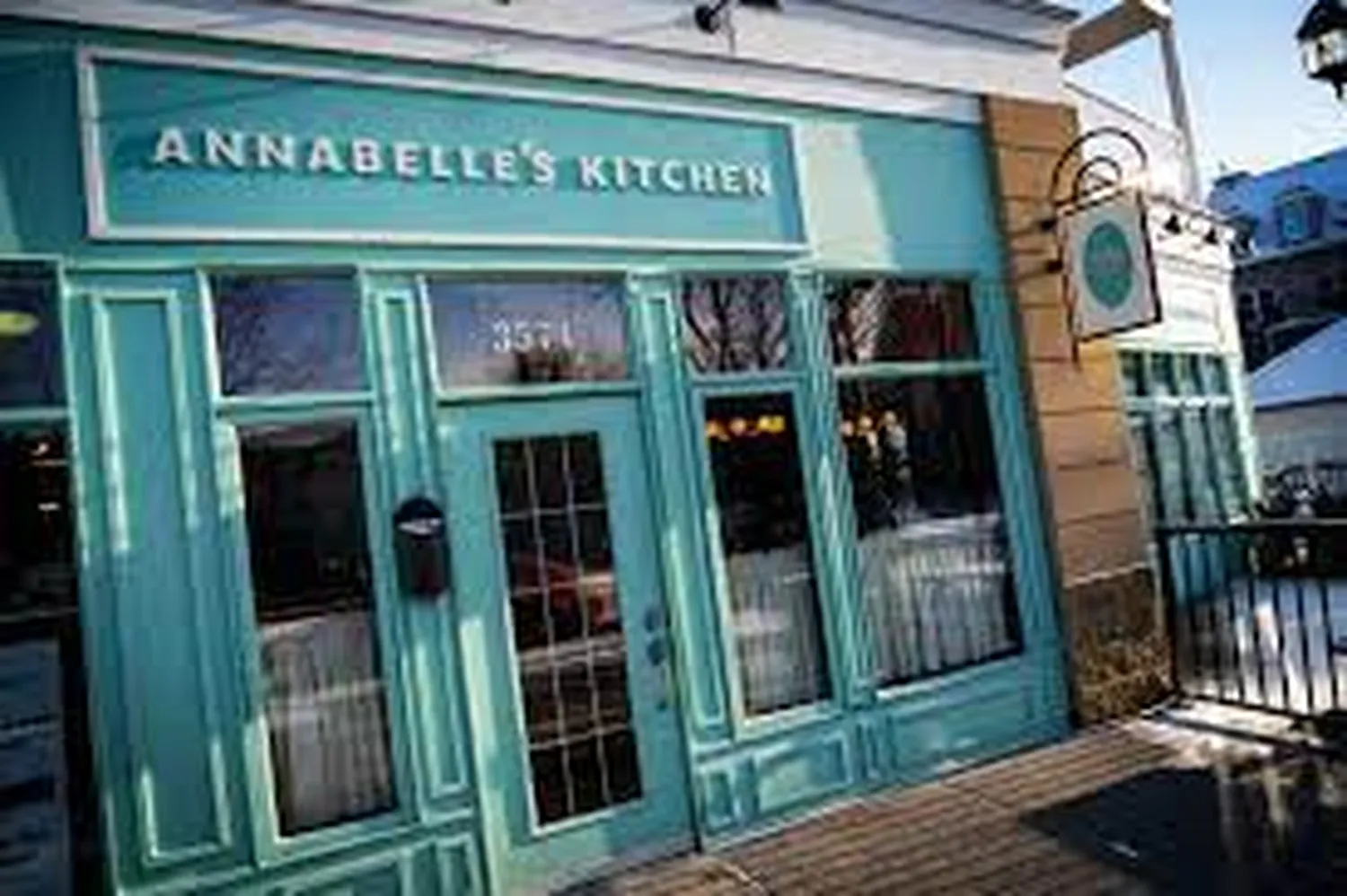 ANNABELLE’S Restaurant Calgary