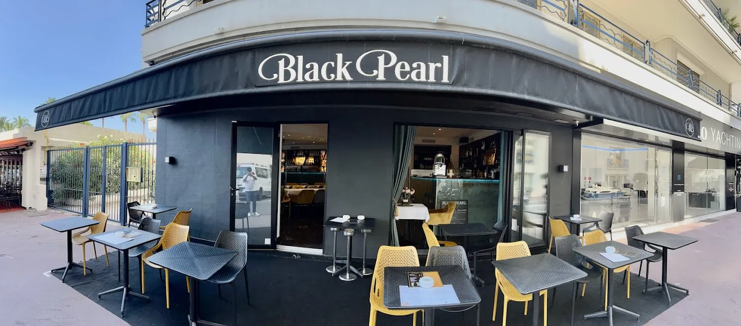 Black Pearl restaurant Cannes