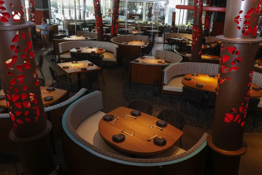 Reservation at KOMODO restaurant Dallas KEYS