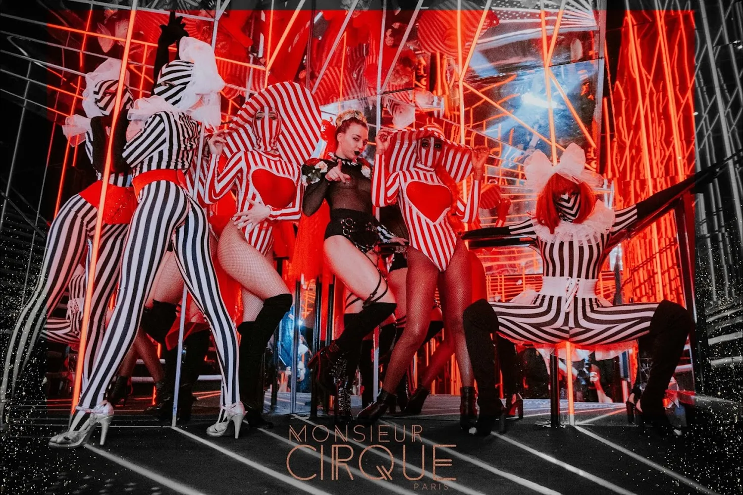 Monsieur Cirque nightclub Paris