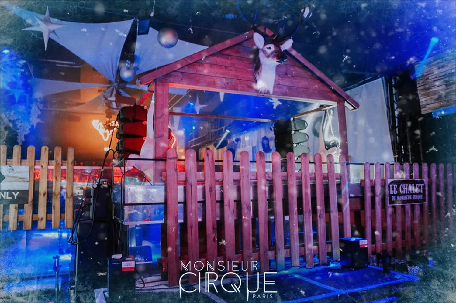 Monsieur Cirque nightclub Paris