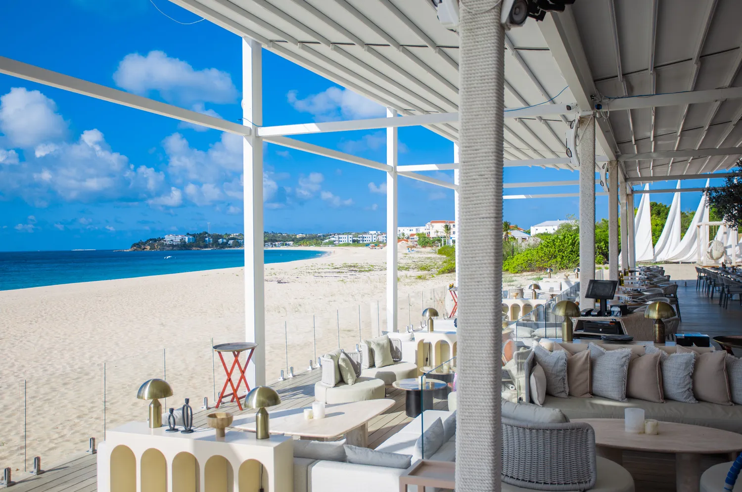 Restaurant Savi Beach Club Anguilla