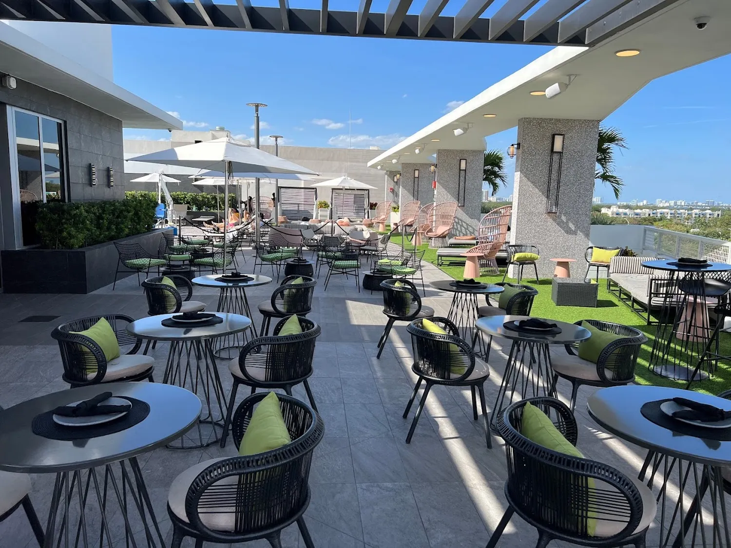 Elevar Wynwood rooftop Miami