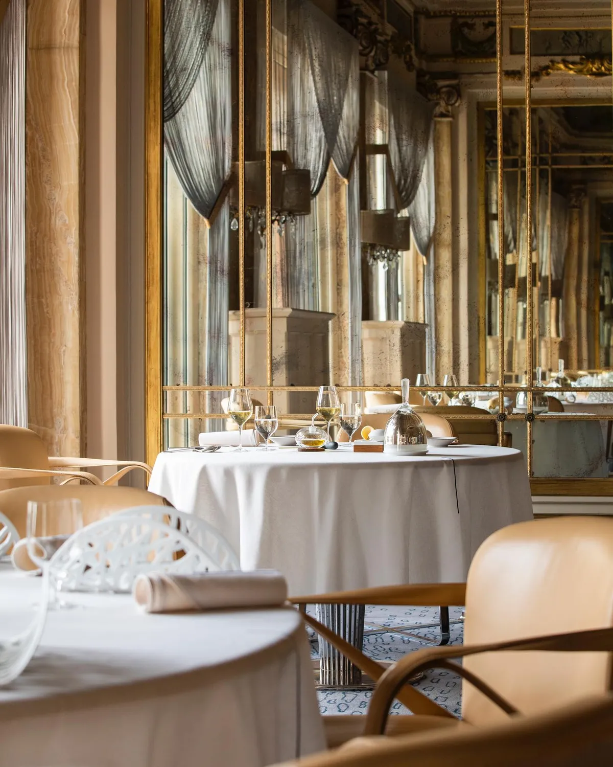 Le Louis XV restaurant Monte Carlo_theworldkeys_6