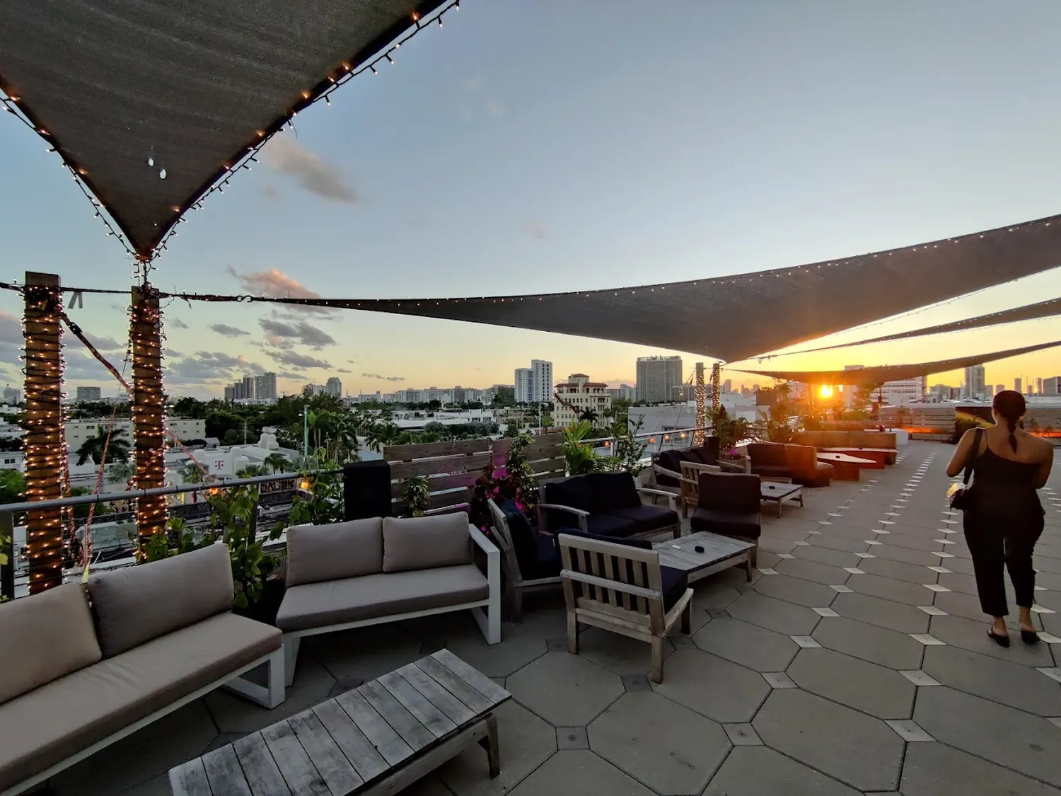 Sky Yard rooftop Miami Beach