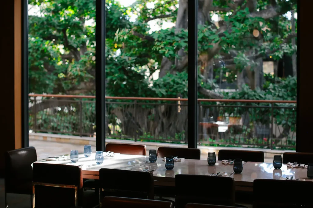 Reservation at STRIPSTEAK restaurant Hawaii KEYS