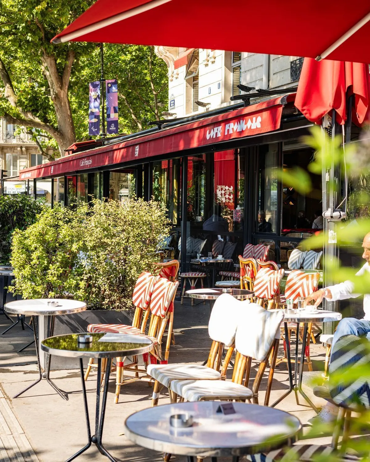 Café Français restaurant Paris