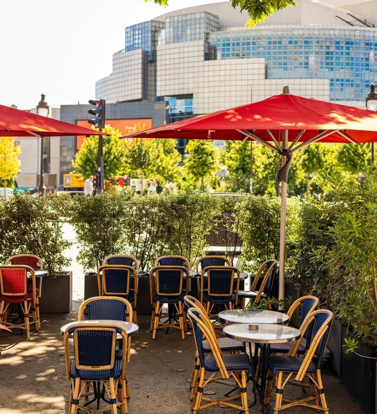 Café Français restaurant Paris