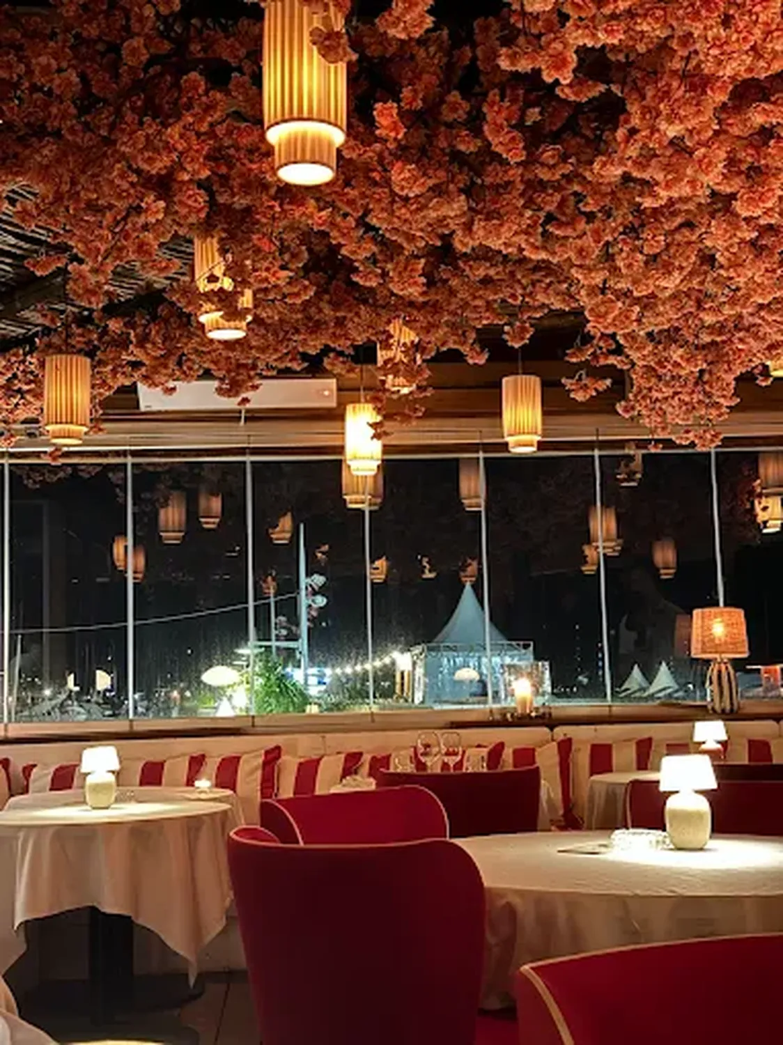 Cherry restaurant St. Tropez