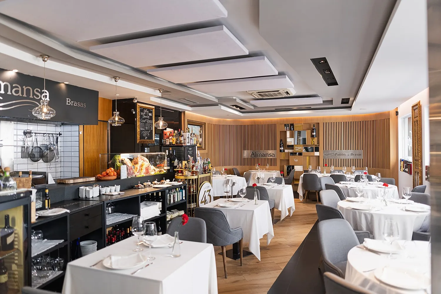Almansa Pasión e Brasas restaurant Seville